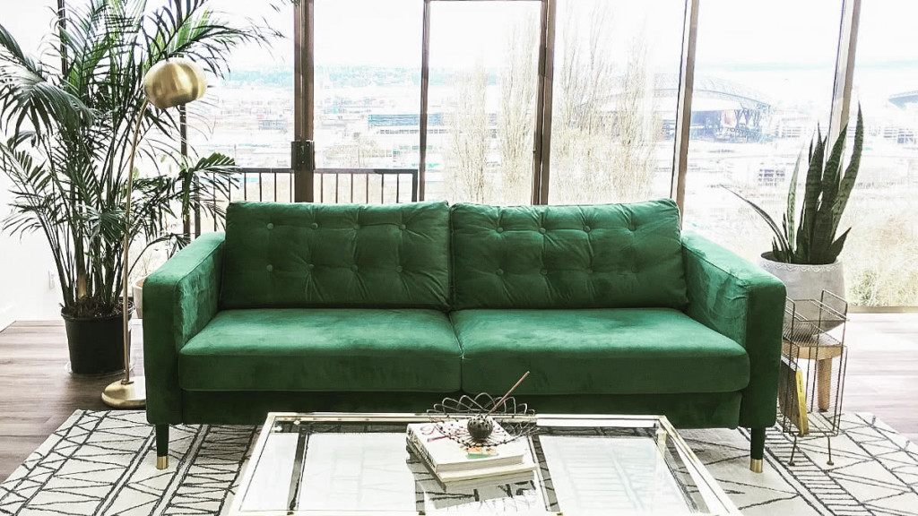 ソファー・グリーン(深緑) （緑色ソファを用いたお部屋づくりを